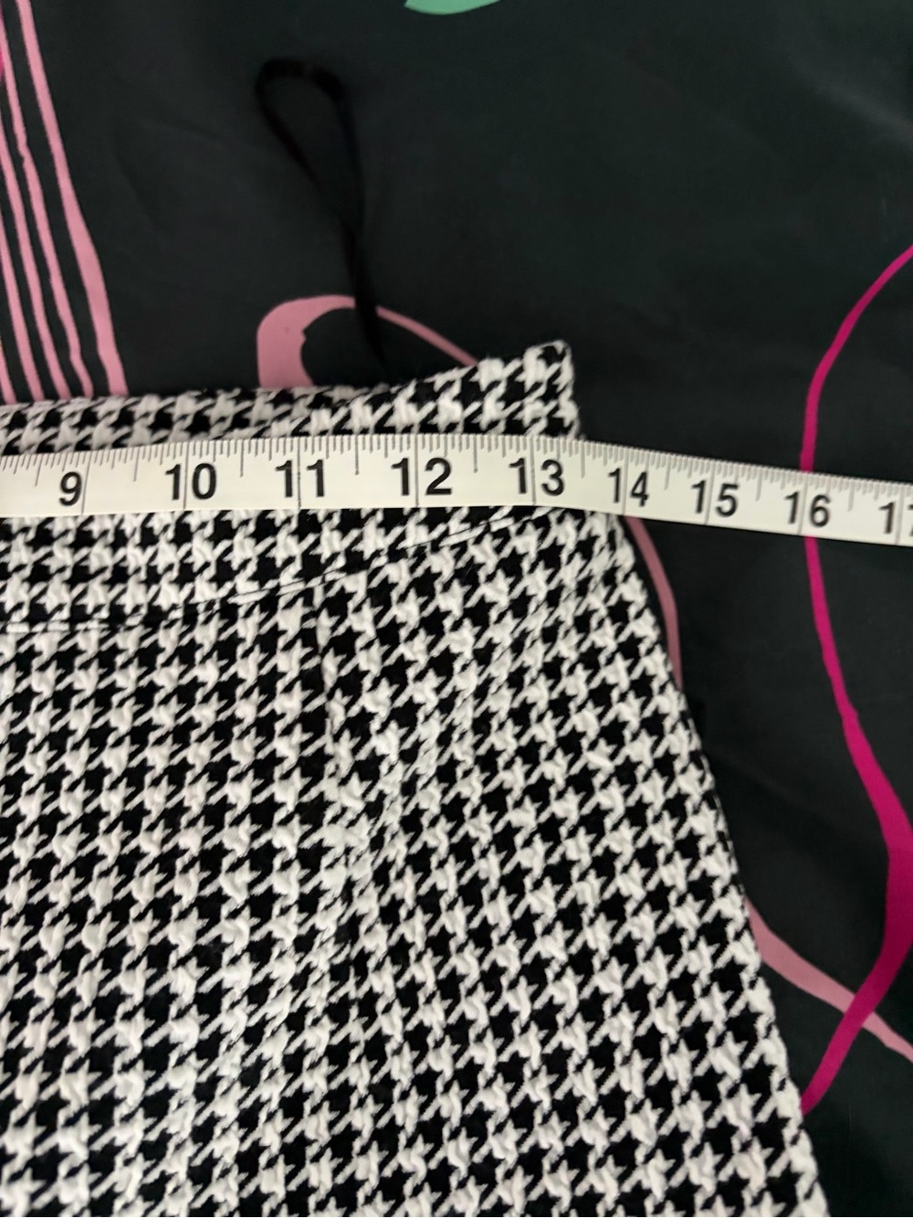 Voodoo Vixen houndstooth dogtooth pants S small UK 8 US 4 - Picture 4 of 11